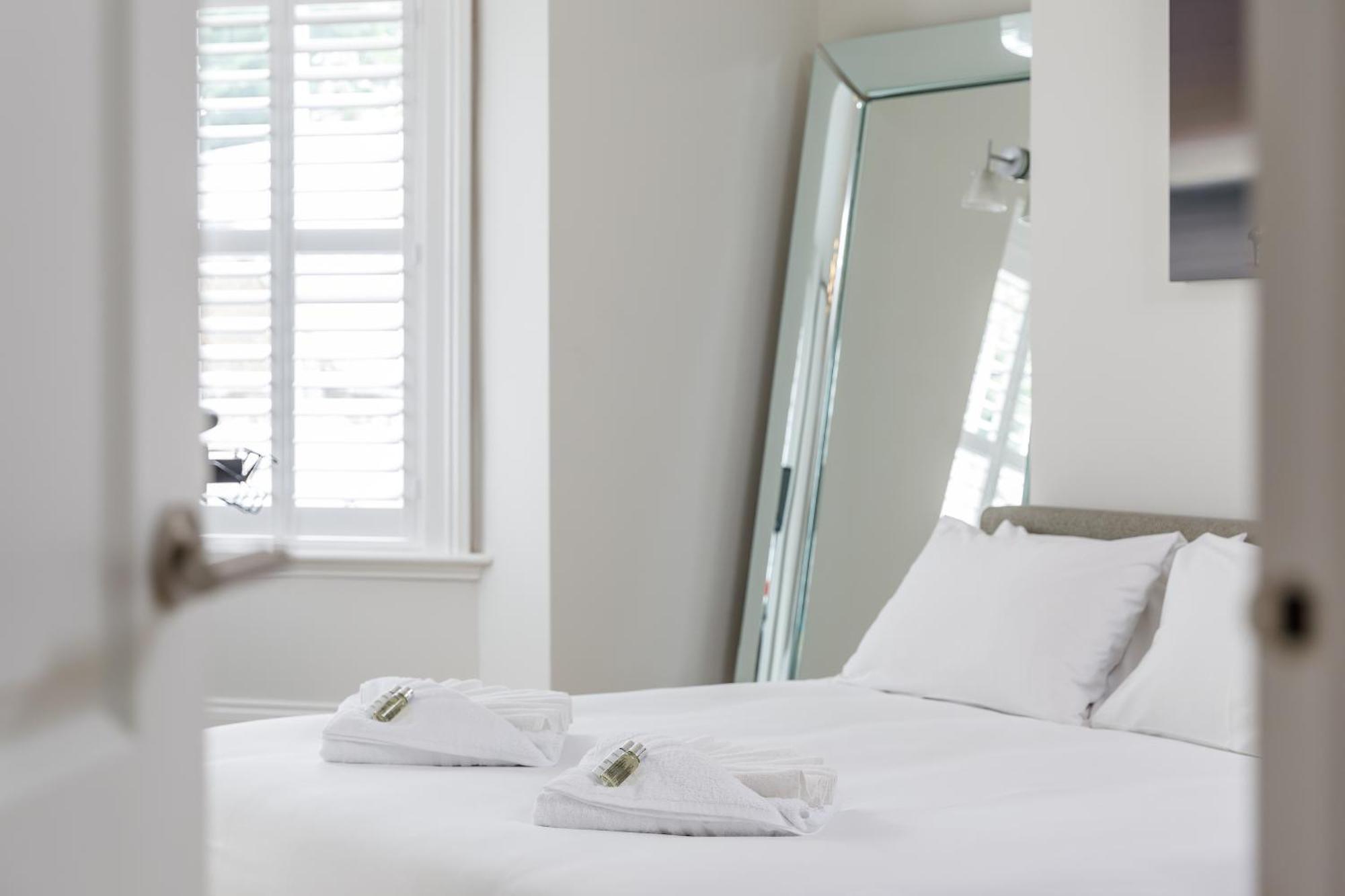 Spacious 2 Bedroom Apartment With Beautiful Garde Hove Buitenkant foto